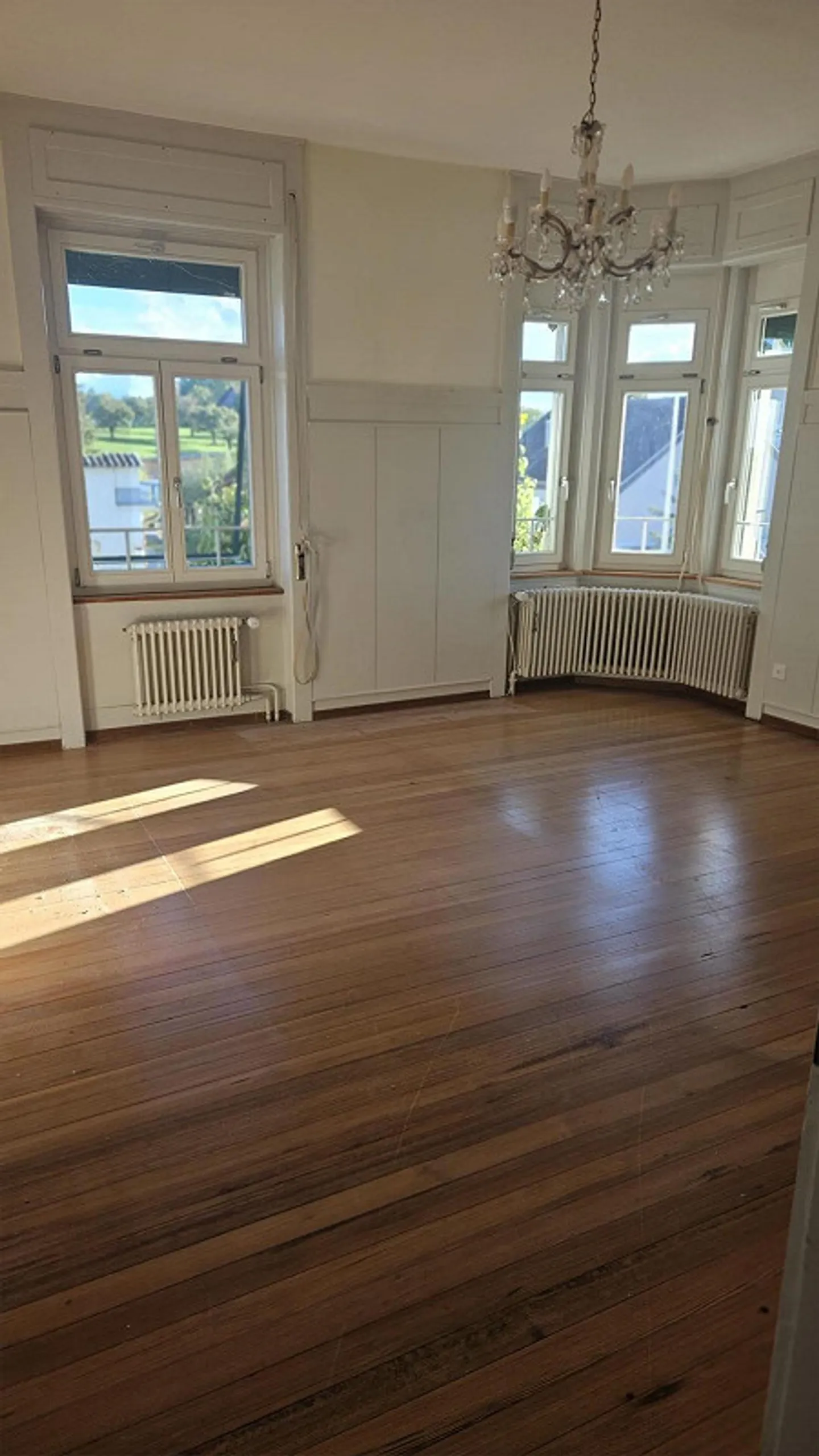 5.5 Room Art Nouveau Apartment for Comfort and Work - Photo 10 of 16