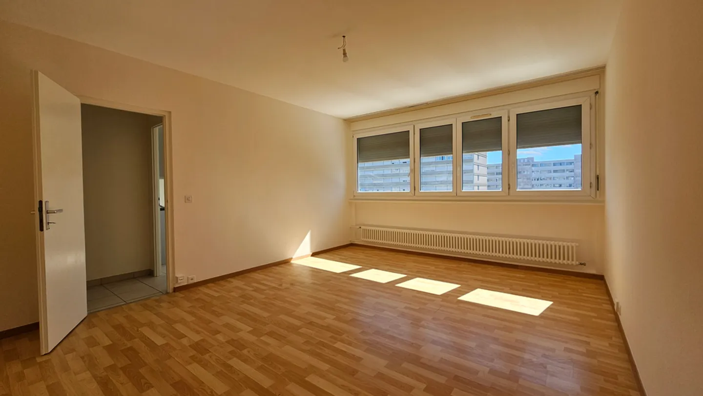 Affitta un appartamento di 2 stanze a Onex - Foto 1 di 4