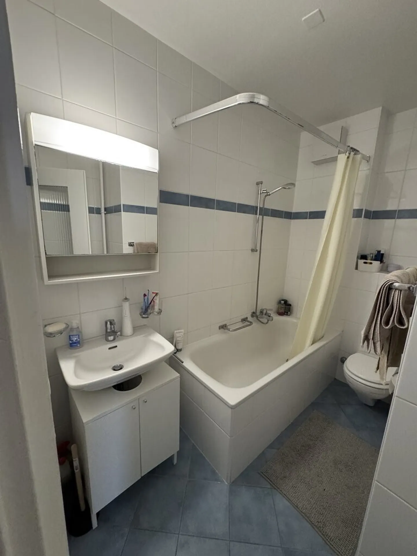 «Hübsche 2 Zimmer zu vermieten» - Foto 5 von 6