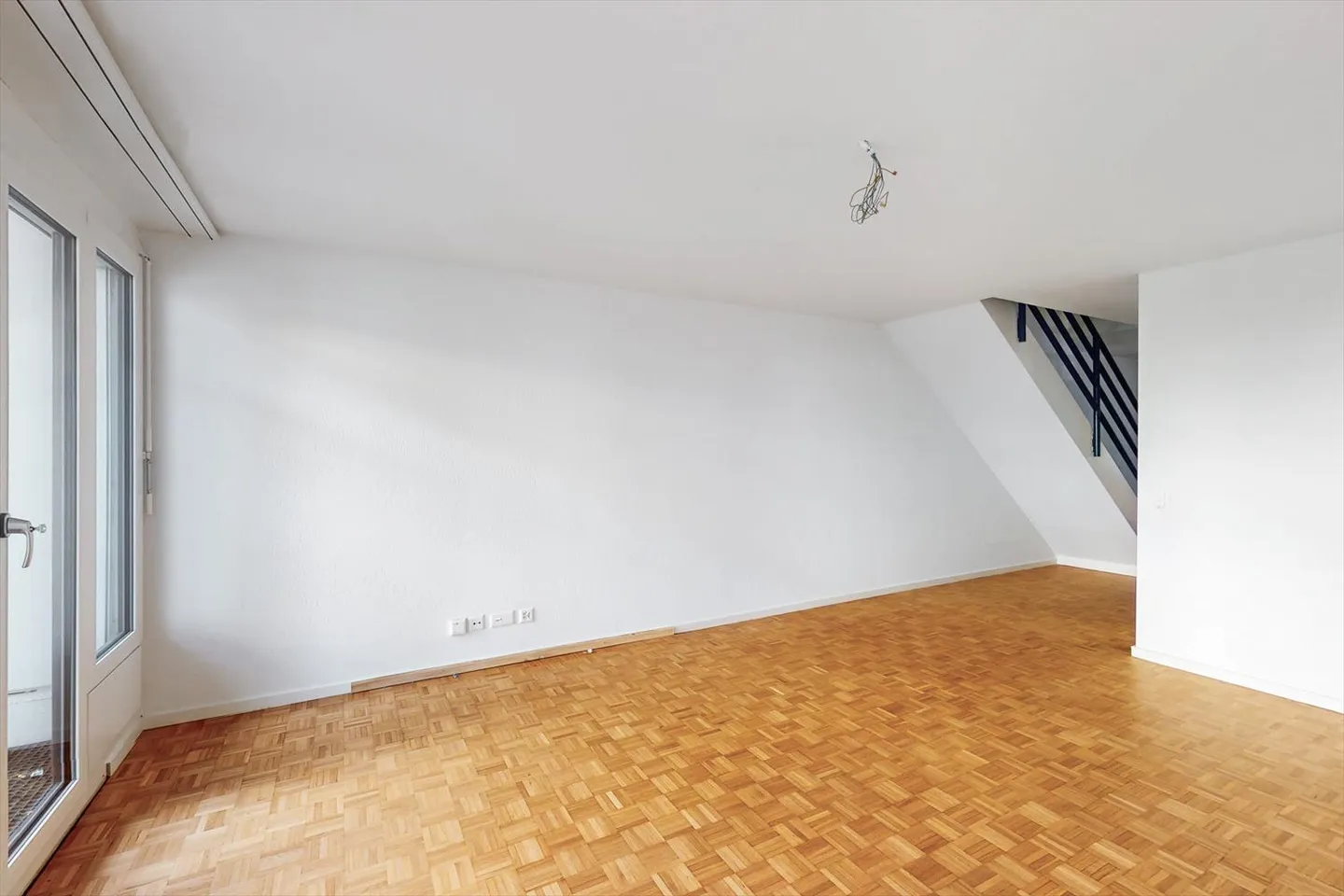 Appartamento duplex con bel angolo giardino - Foto 2 di 9