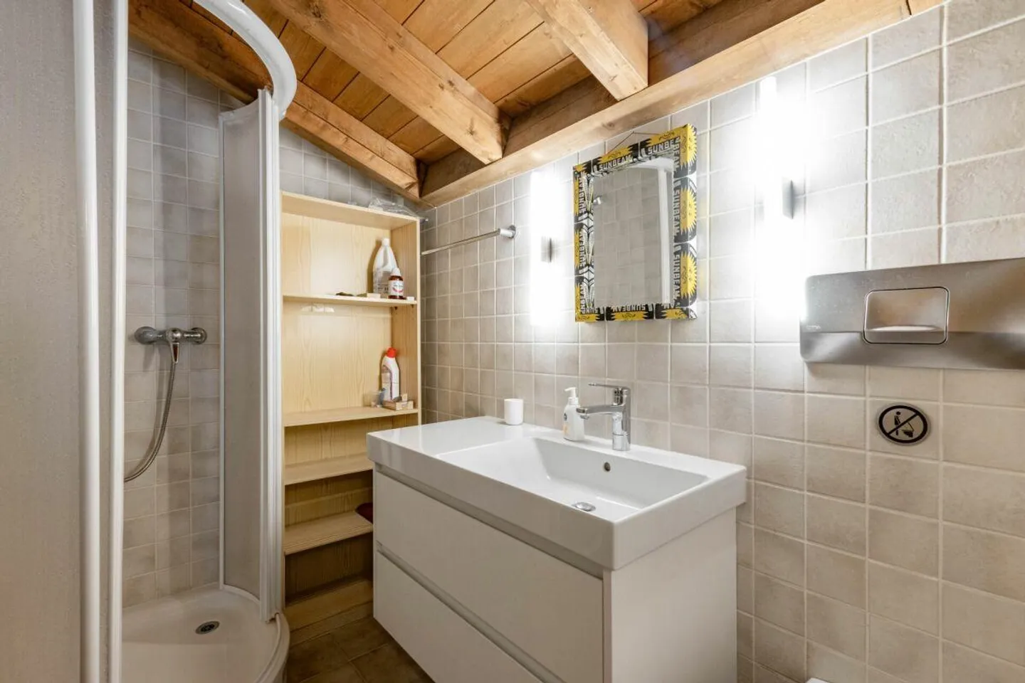 Gepflegte 4.5-Zimmer Dachwohnung am sonnigen Herrschaftsweg - Foto 19 von 21