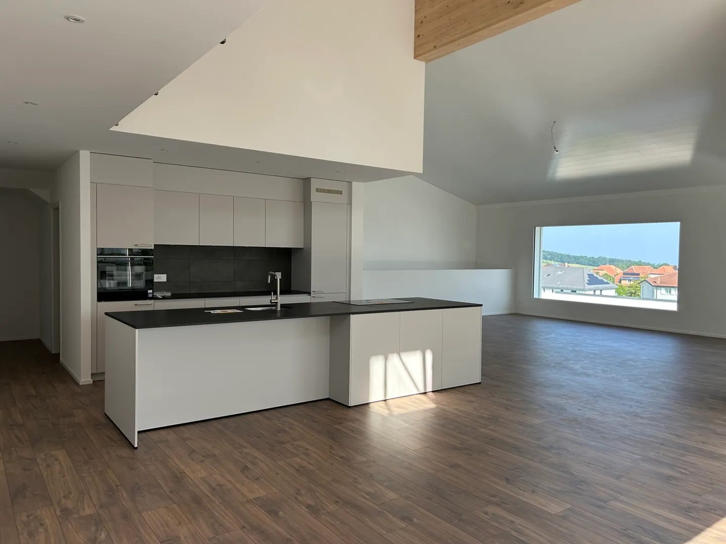 LIGNIÈRES / NE VILLA INDIVIDUALE DI 6,5 STANZE DISPONIBILE IMMEDIATAMENTE!! - Foto 7 di 10