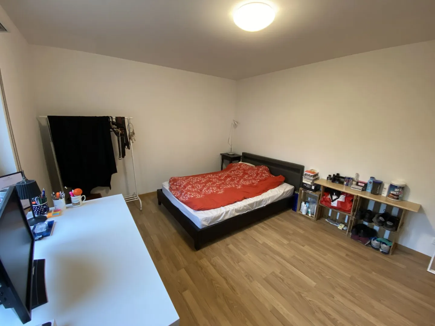 Furnished room in a 4-person student shared flat - central location, room no. 1 - Photo 2 of 6