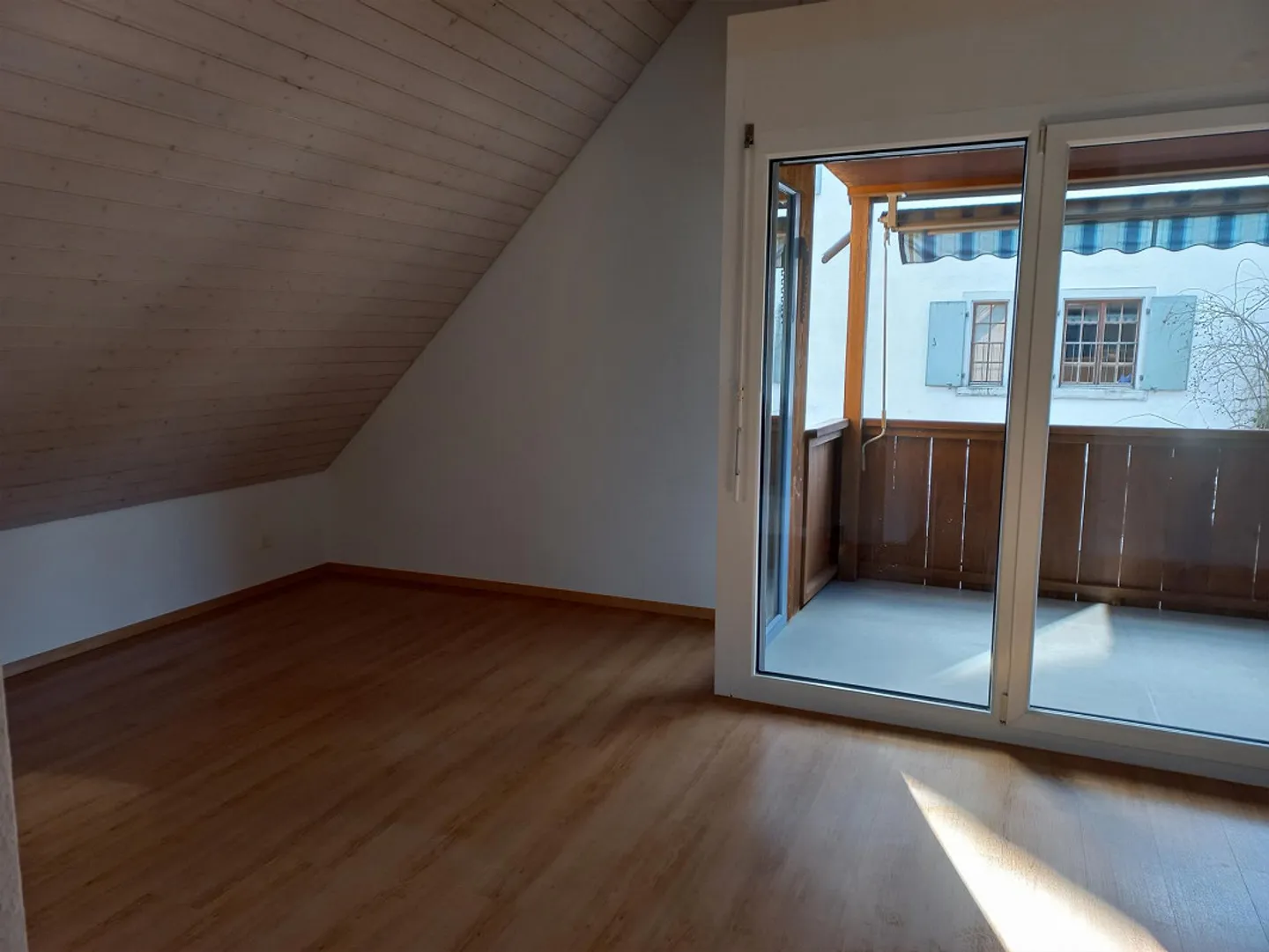 3.5 Zimmerwohnung - Foto 1 von 9