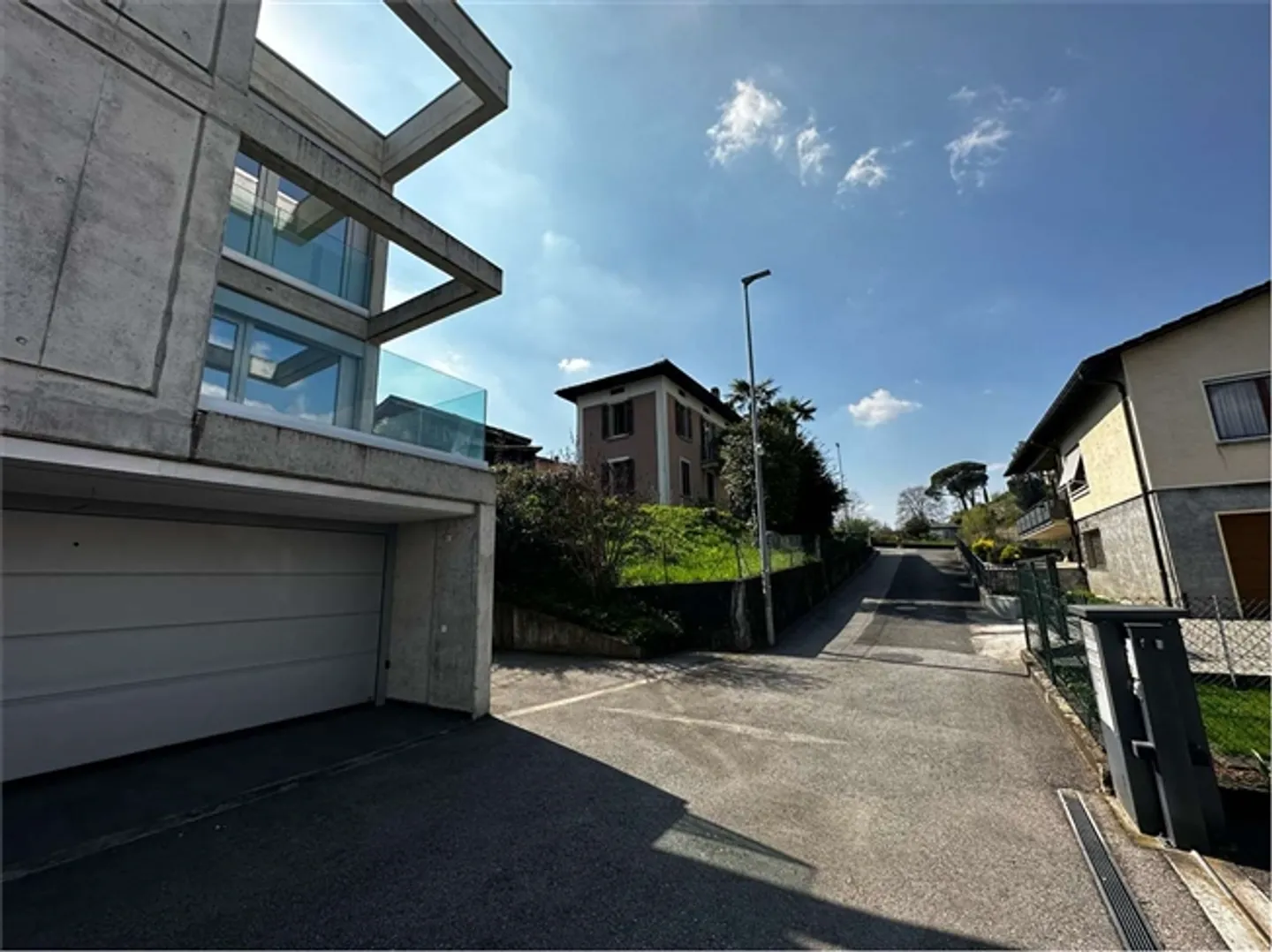 Casa unifamiliare luminosa con giardino privato - Foto 10 di 20