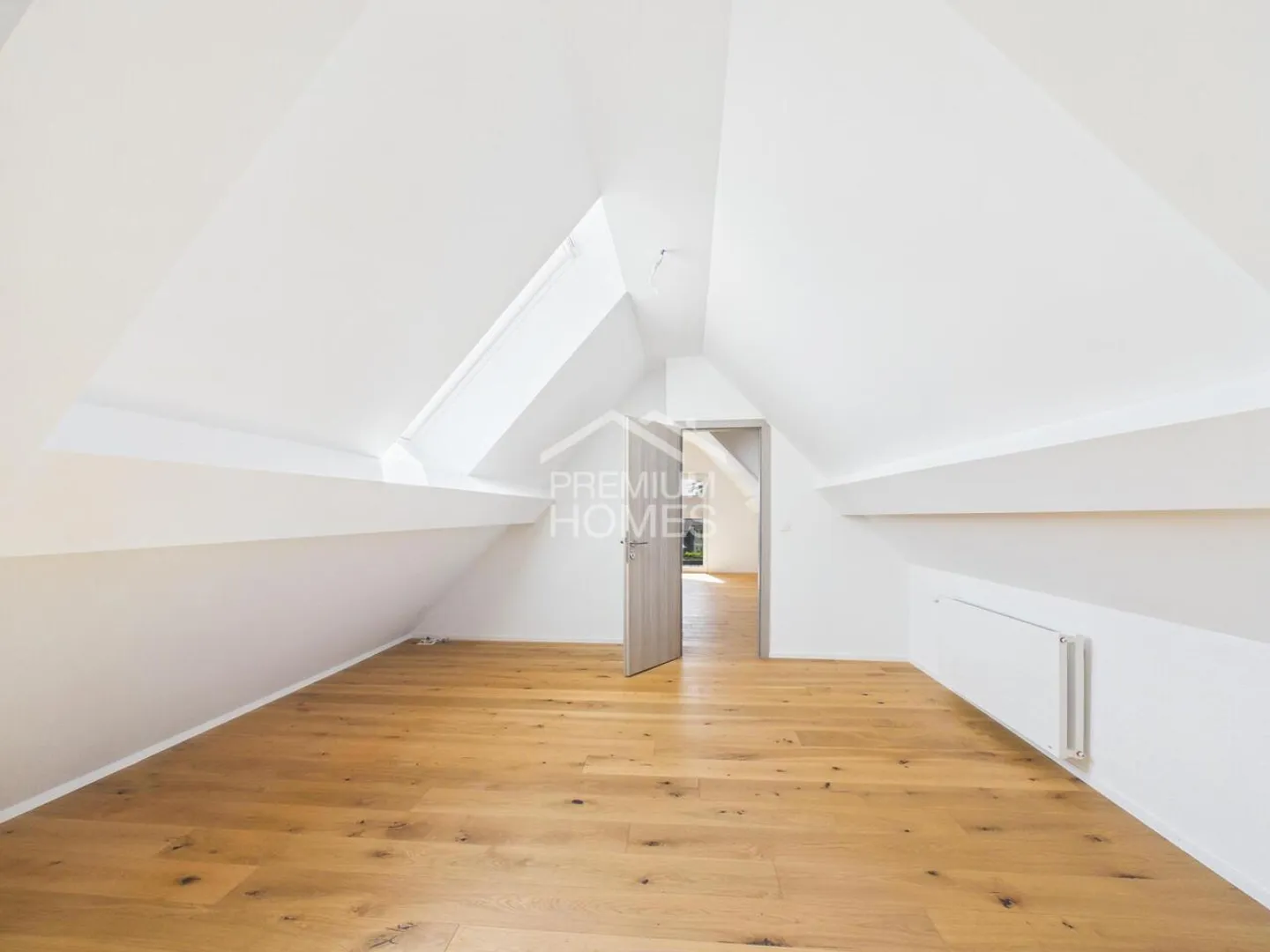 Charmantes Freistehendes Einfamilienhaus - Foto 12 von 13