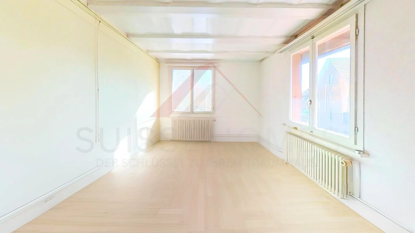 Maison attrayante à deux familles à Niederbipp - charmante, située au calme et avec beaucoup de potentiel - Photo 8 sur 26