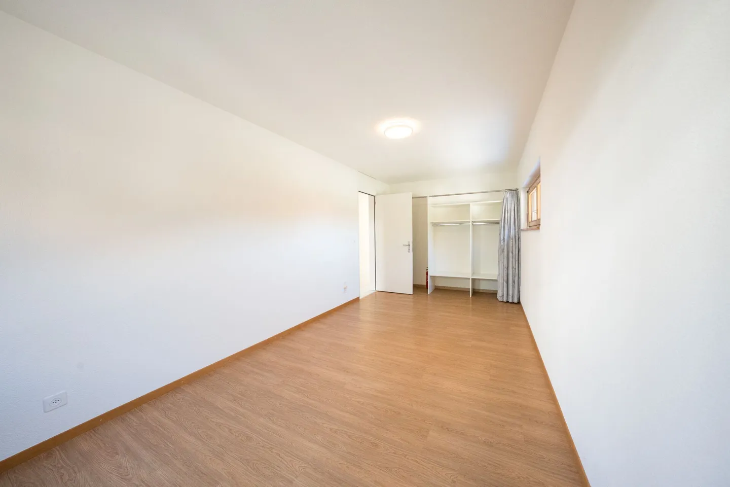 Appartamento 4.5 locali al 1° piano, Sud-Ovest - Foto 13 di 16