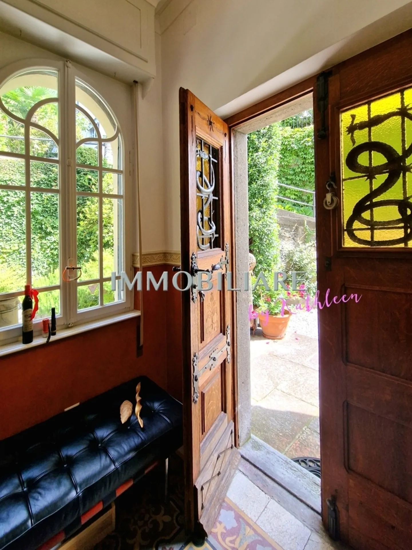 Originale Jugendstilvilla mit traumhaftem Seeblick, 2 Stellplätze - Foto 5 von 13