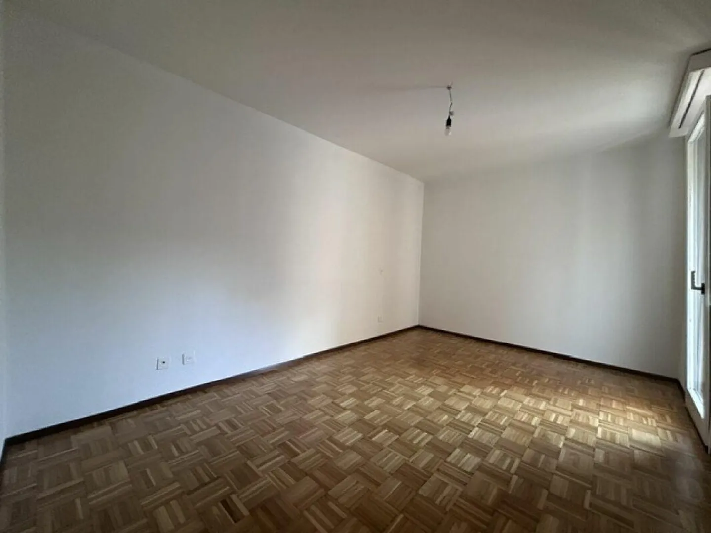 Appartamento luminoso 4.5 locali - Foto 9 di 16