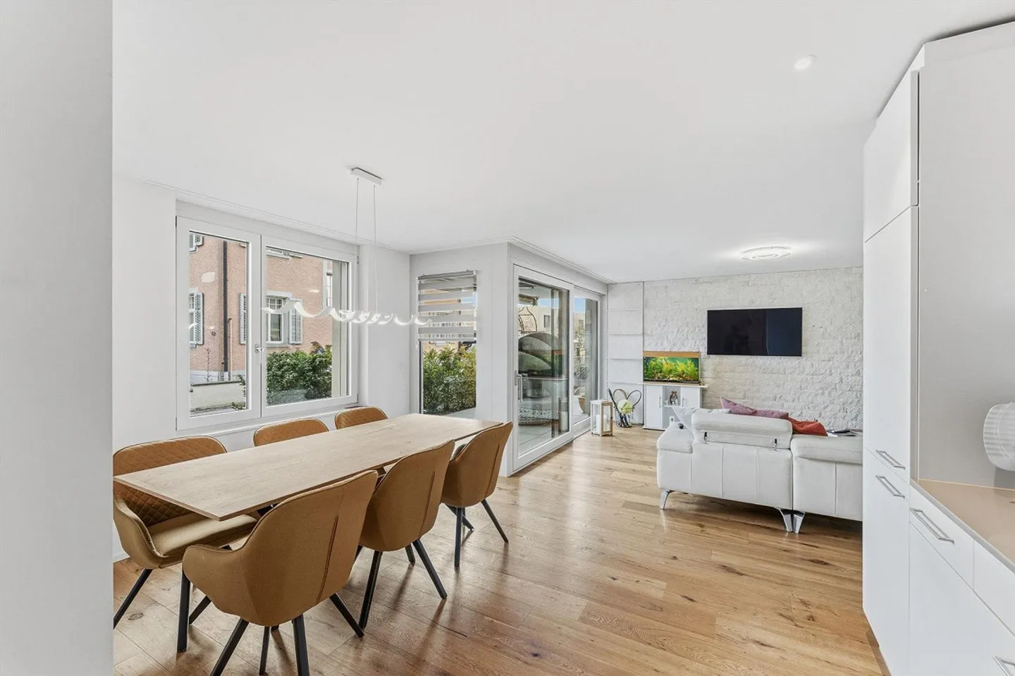 Appartement moderne avec jardin à Eschenbach - Photo 4 sur 13