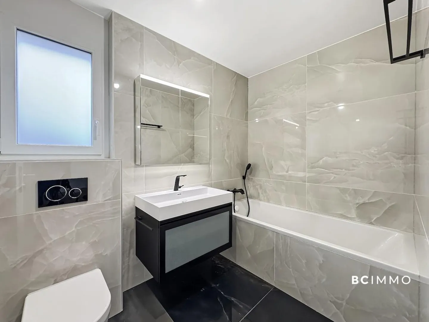 Appartement 3.5 pièces - Photo 10 sur 12