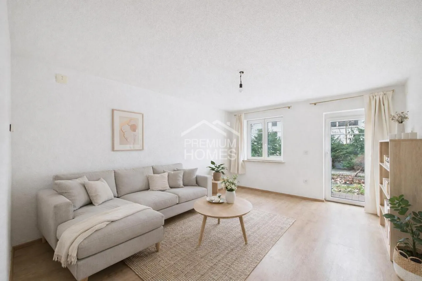 ARRIVÉ À LA MAISON - Photo 2 sur 6