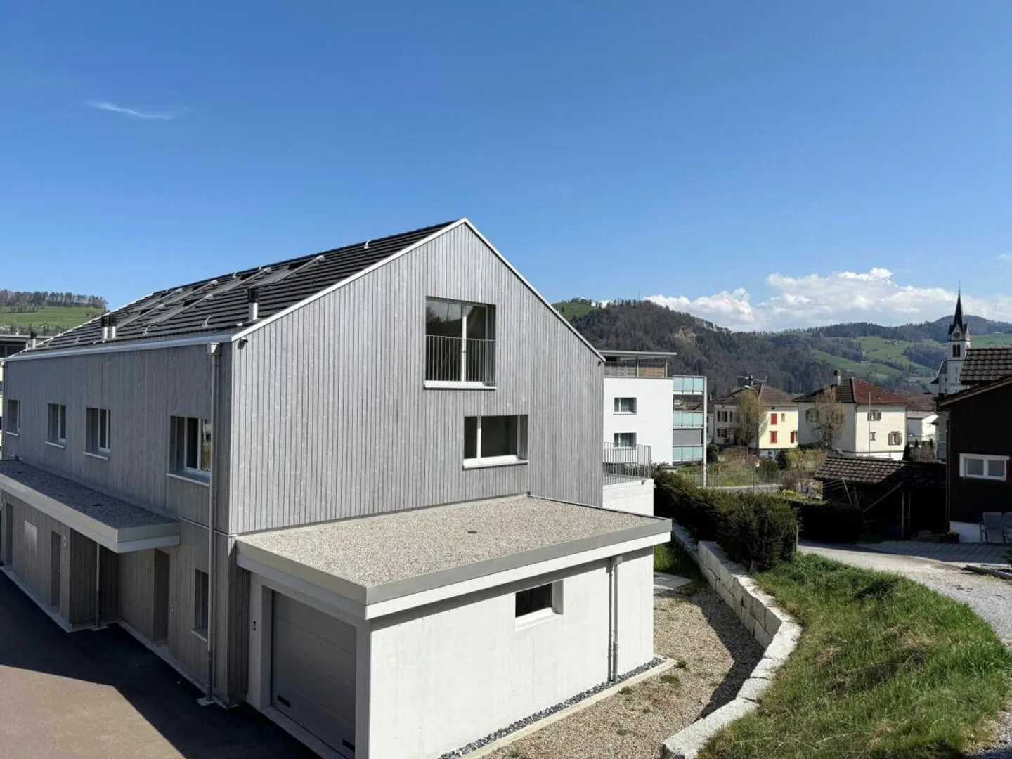 Vivere con stile - casa di alta qualità con 6,5 stanze e molto spazio - Foto 1 di 13