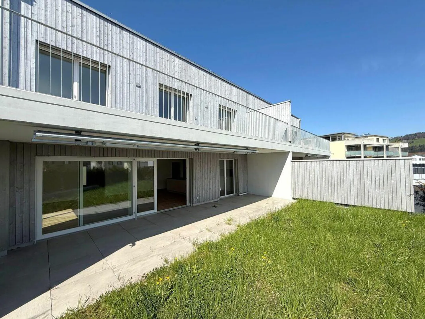 Vivere con stile - casa di alta qualità con 6,5 stanze e molto spazio - Foto 3 di 13