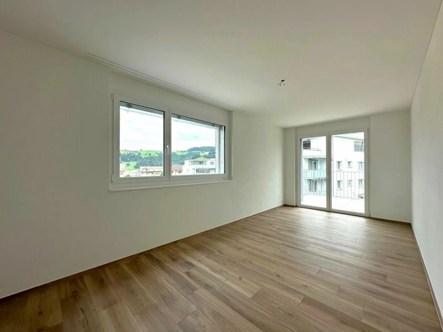 Vivere con stile - casa di alta qualità con 6,5 stanze e molto spazio - Foto 9 di 13