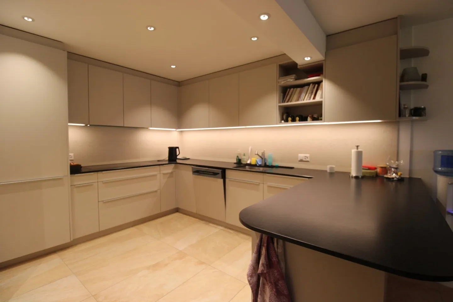 Casa unifamiliare con accesso al lago - Foto 12 di 25
