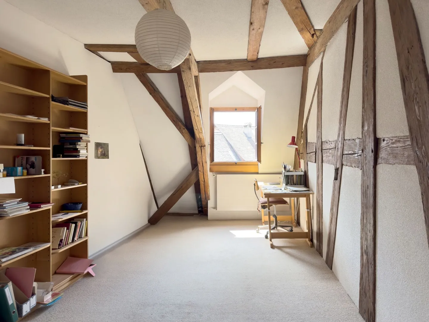 Maison de ville historique de 10 pièces avec tour de guet privée et jardin enchanteur dans le Stedtli historique de Laupen - Photo 18 sur 32