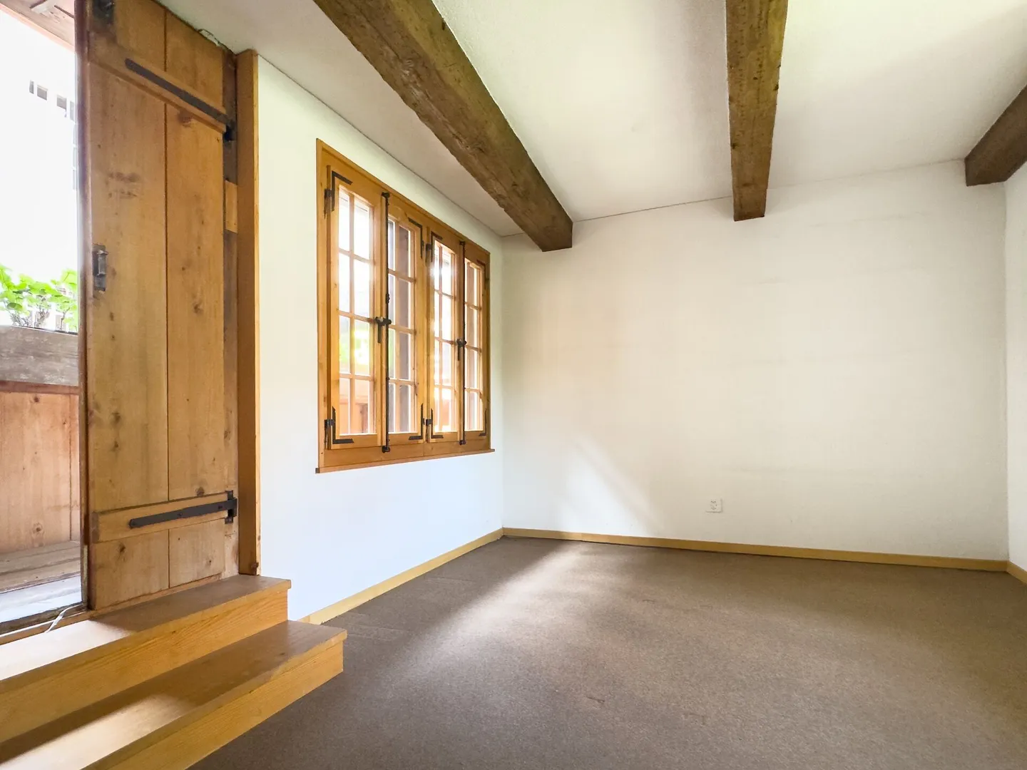 Maison de ville historique de 10 pièces avec tour de guet privée et jardin enchanteur dans le Stedtli historique de Laupen - Photo 23 sur 32