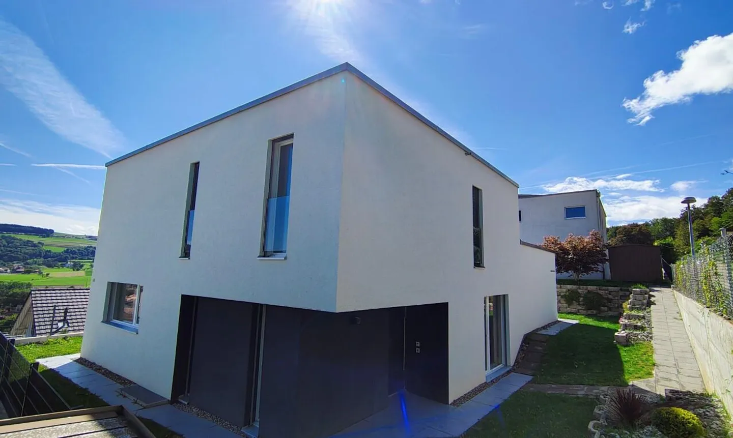 Large luxury villa with exceptional panorama 30 minutes from Lausanne - Photo 4 of 13