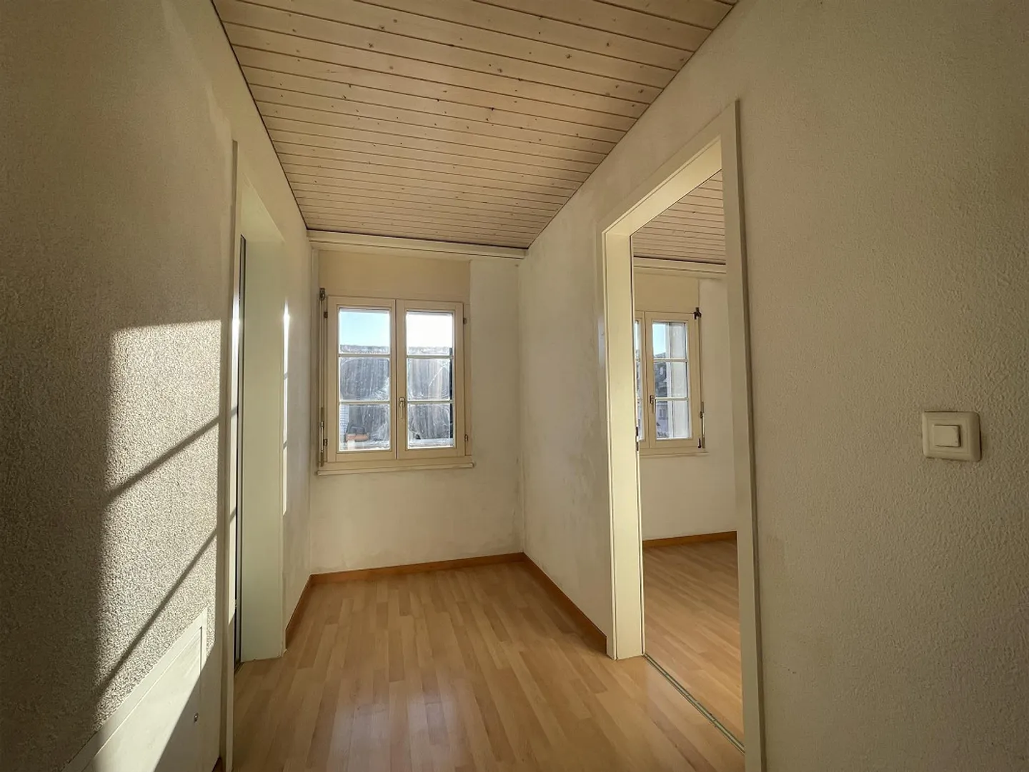Living in the Heart of Willisau – Charming 4.5-Room Maisonette with Balcony - Photo 8 of 14