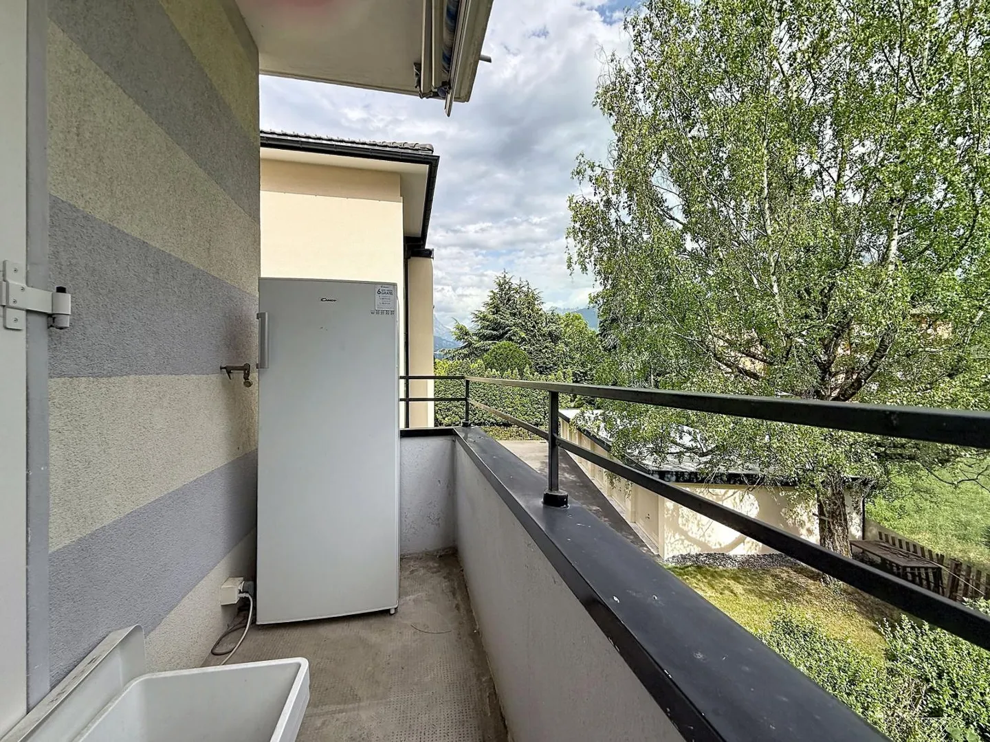 Charmant appartement 4.5 pièces - Photo 3 sur 6