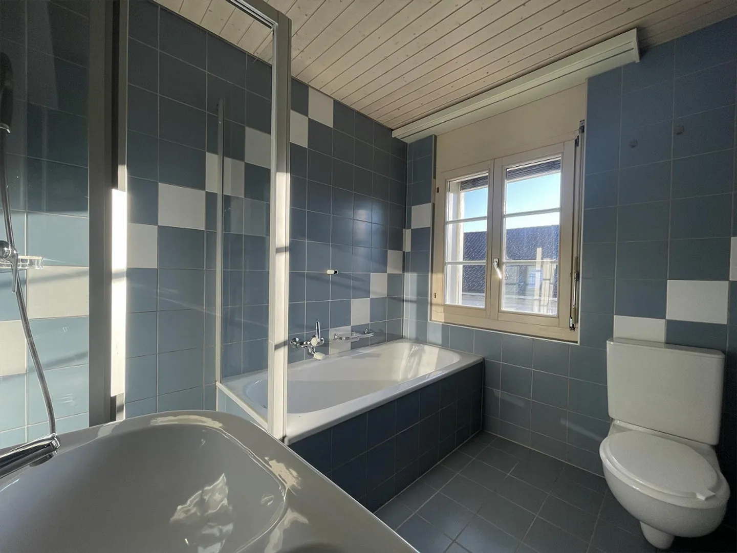 Living in the Heart of Willisau – Charming 4.5-Room Maisonette with Balcony - Photo 10 of 14