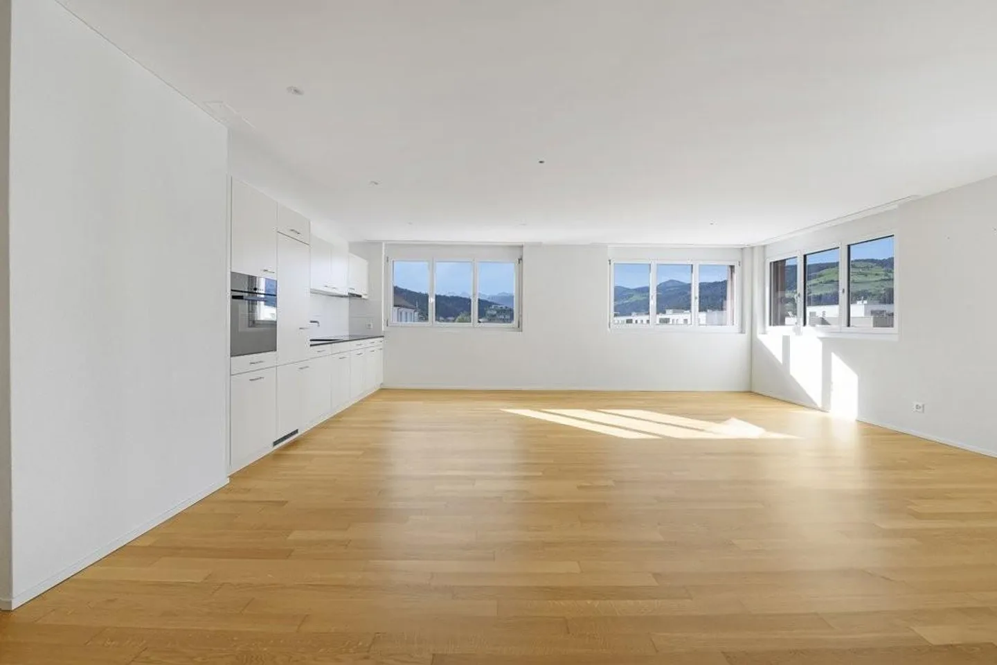 Proche du centre mais dans le vert - Photo 1 sur 9