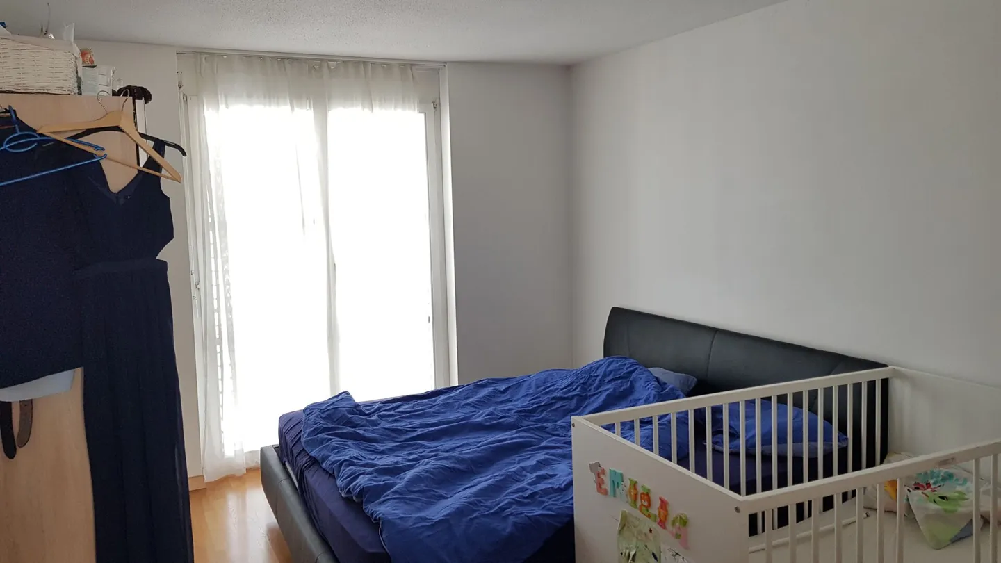 Ampio appartamento di 3,5 stanze (91m²) in posizione attraente - Foto 8 di 11