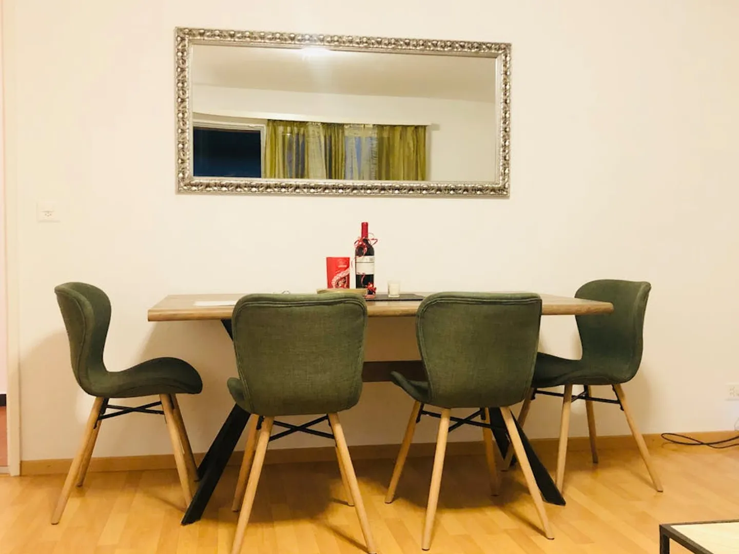 Appartement à louer - Photo 2 sur 10