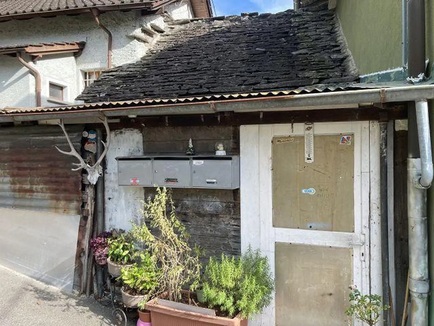 «2-Familien-Haus mit Nebenhaus zum Ausbauen / casa bifamiliare con casa annesso da ristrutturare» - Foto 22 di 25
