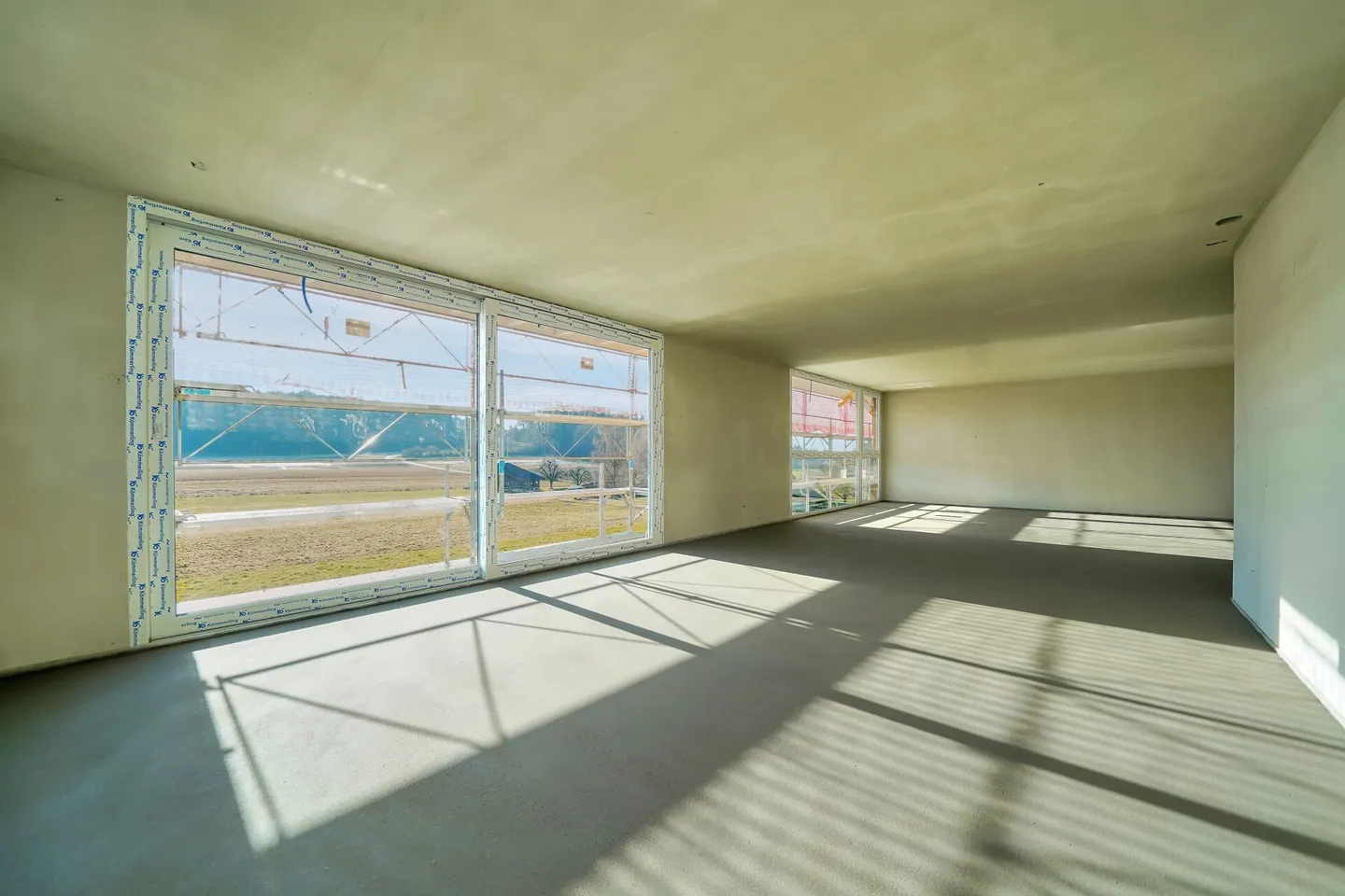 IN GOLATEN (BE) - Light-flooded living with a view - Photo 5 of 13