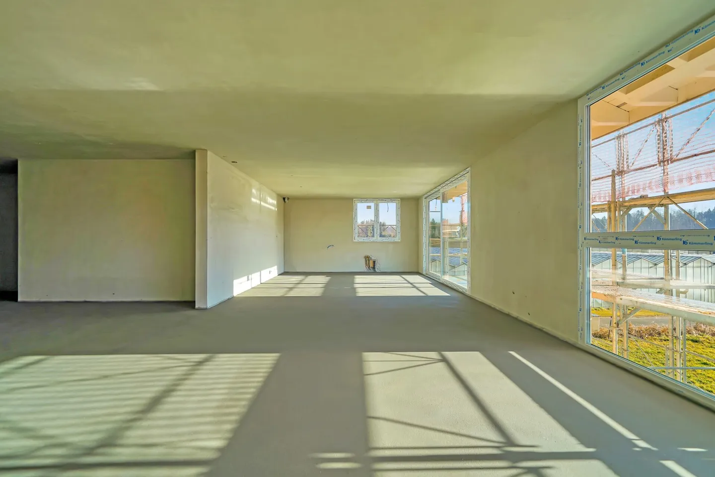 IN GOLATEN (BE) - Light-flooded living with a view - Photo 4 of 13