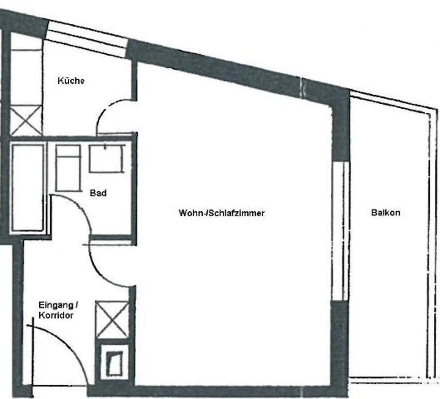 Completely renovated 1-room apartment with balcony in a top location - Photo 6 of 7