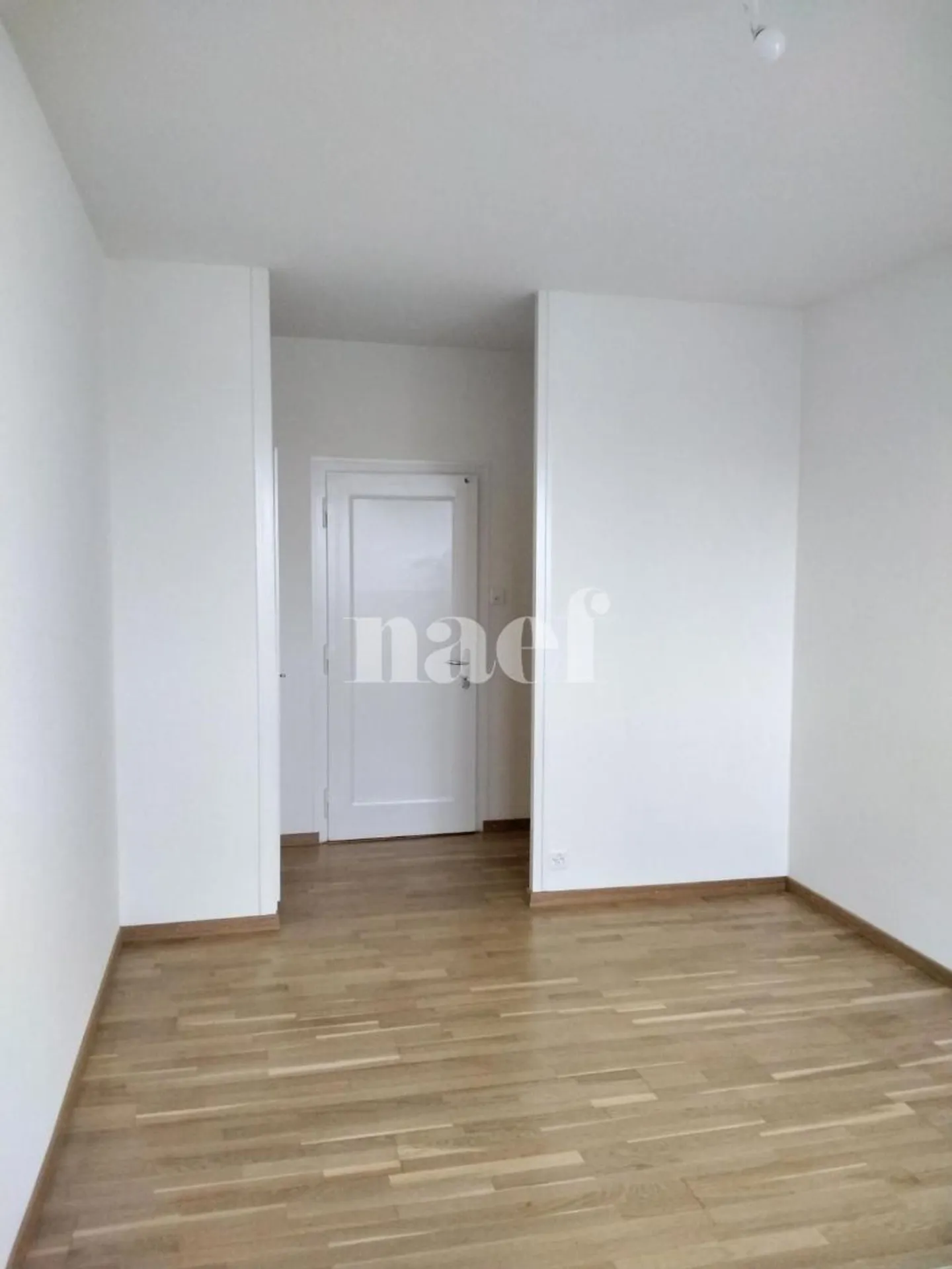 8.5-room apartment - Photo 4 of 9