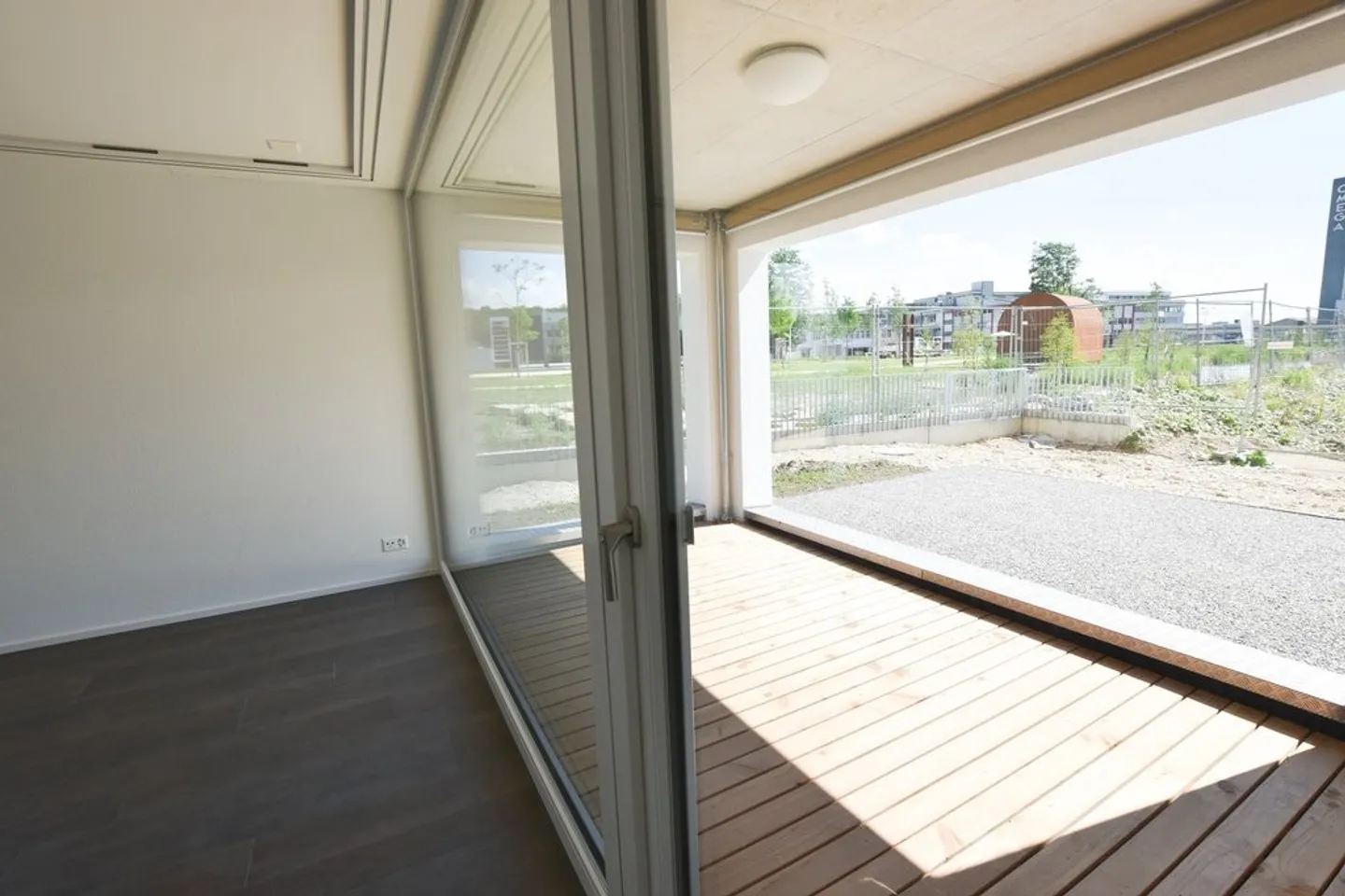 Moderne Wohnung mit Loggia - Foto 6 von 11