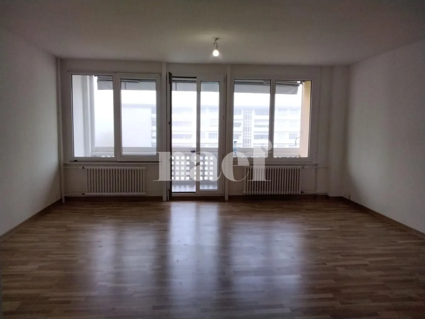 8.5-room apartment - Photo 3 of 9