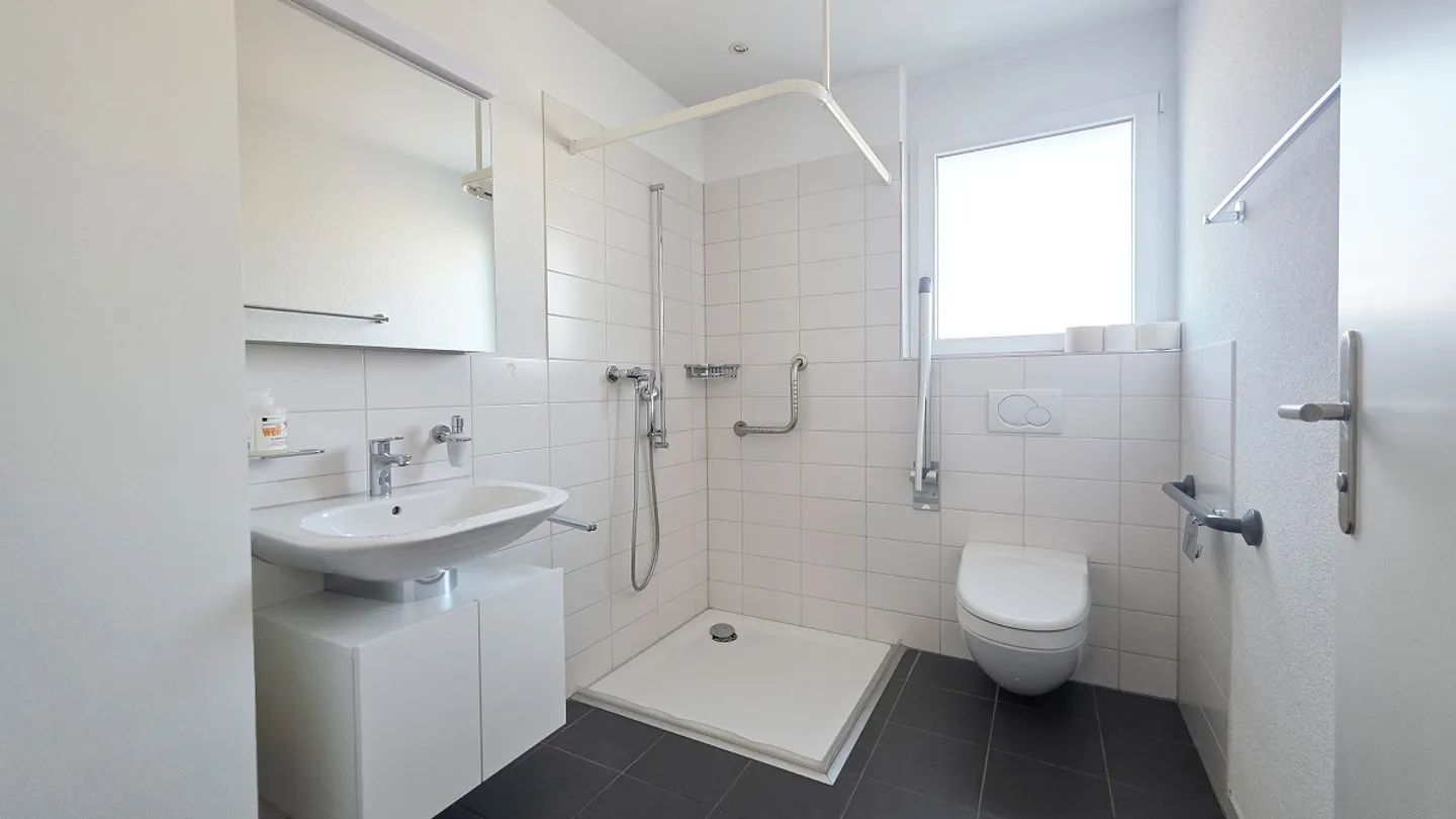 Appartamento moderno in una proprietà ben tenuta - Foto 5 di 13