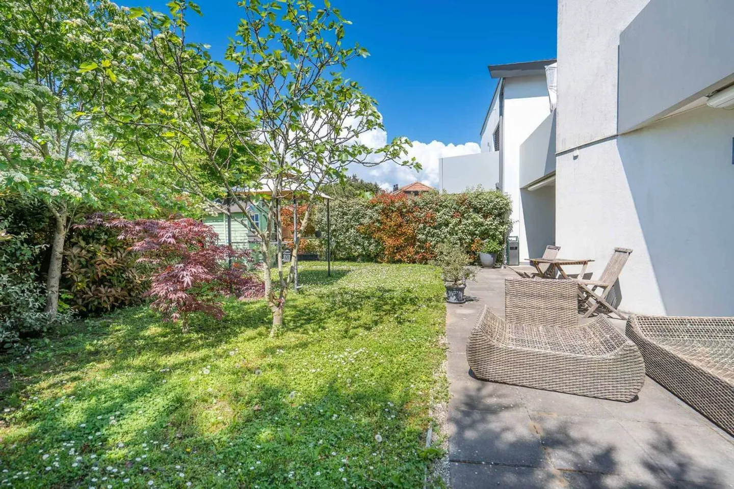 Moderne HPE-Haus Grand-Saconnex - Foto 1 von 13