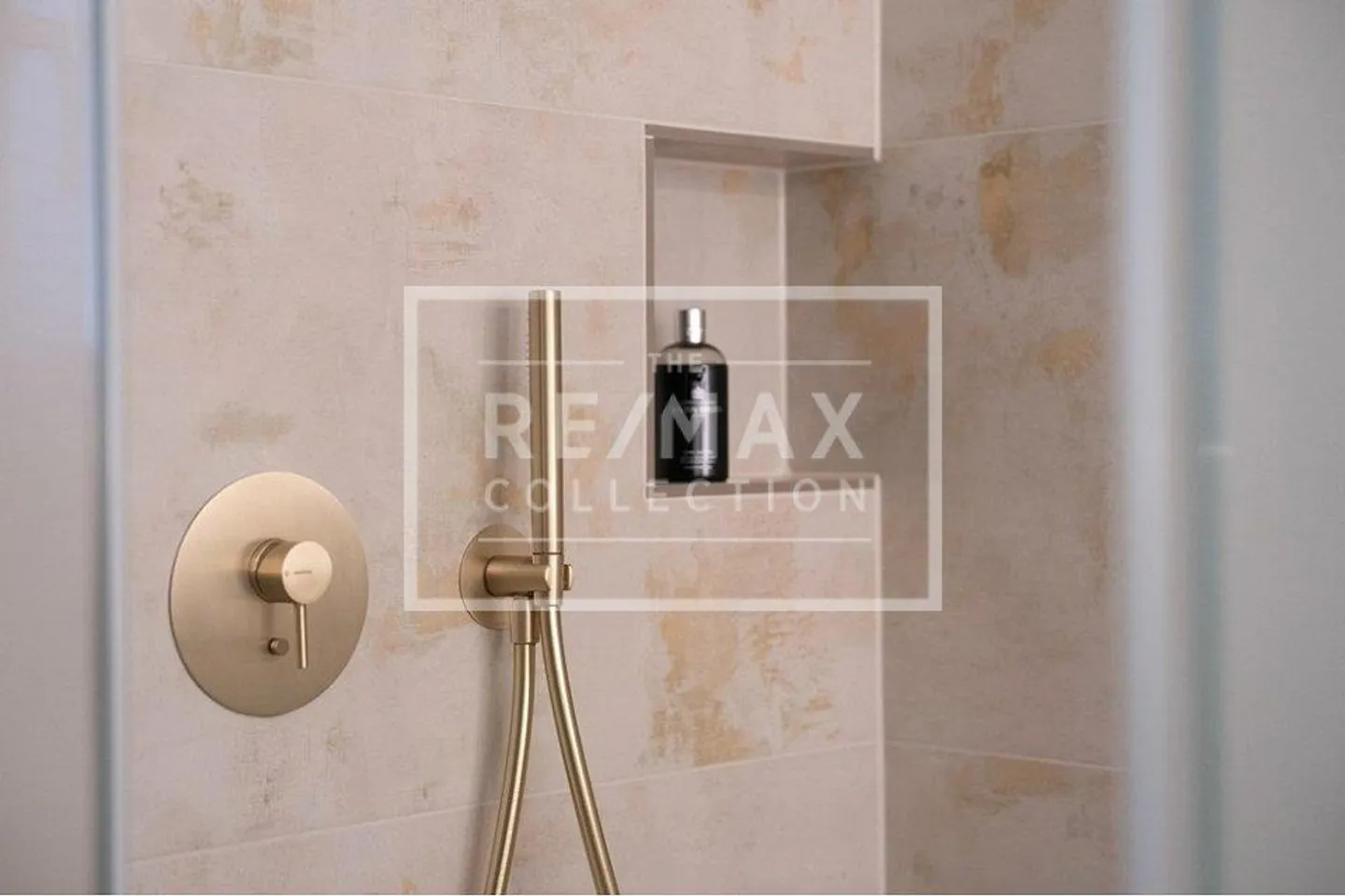 Stylish 5½-room semi-detached family house with high-quality expansion standard - Photo 13 of 13