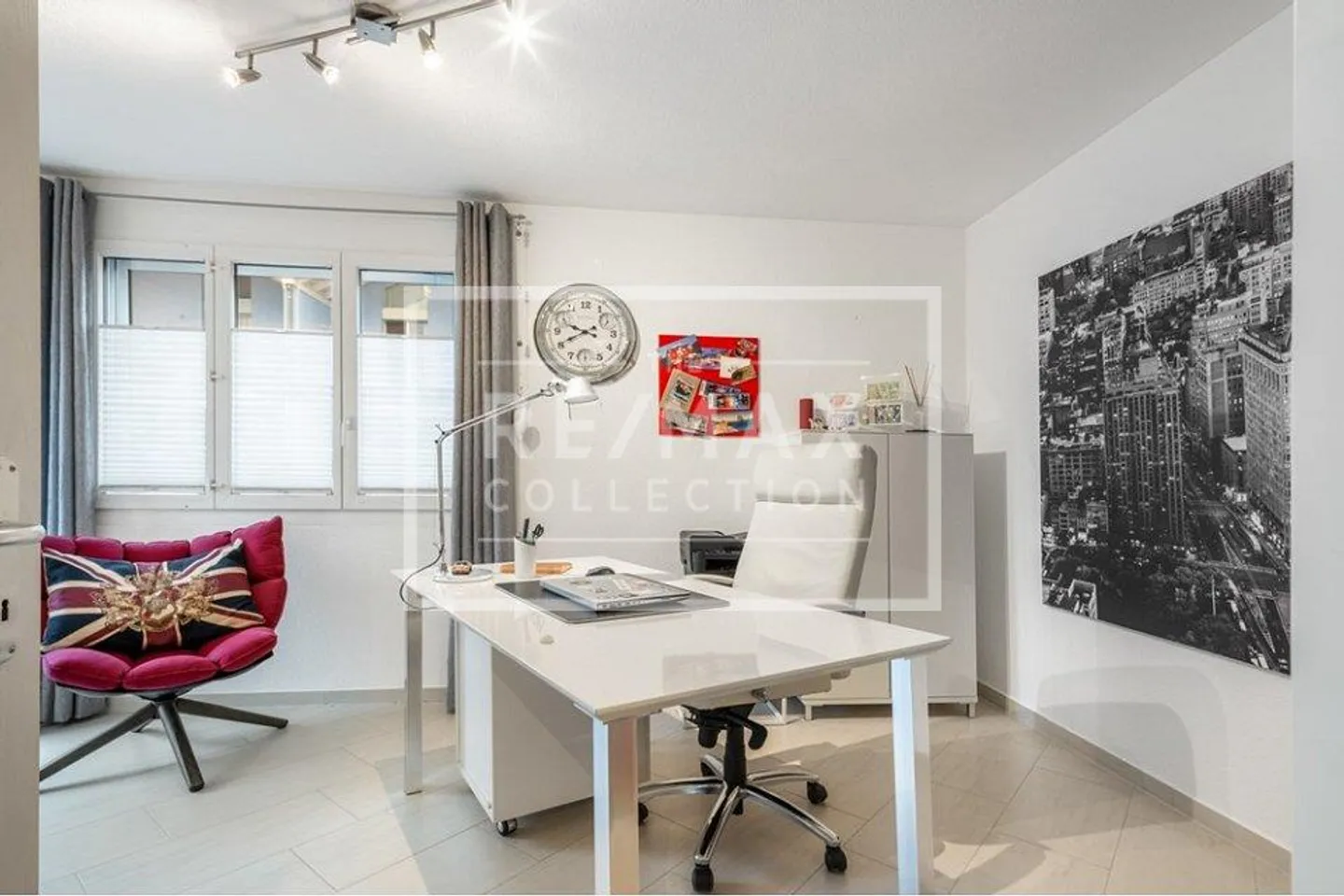 Stylish 5½-room semi-detached family house with high-quality expansion standard - Photo 11 of 13