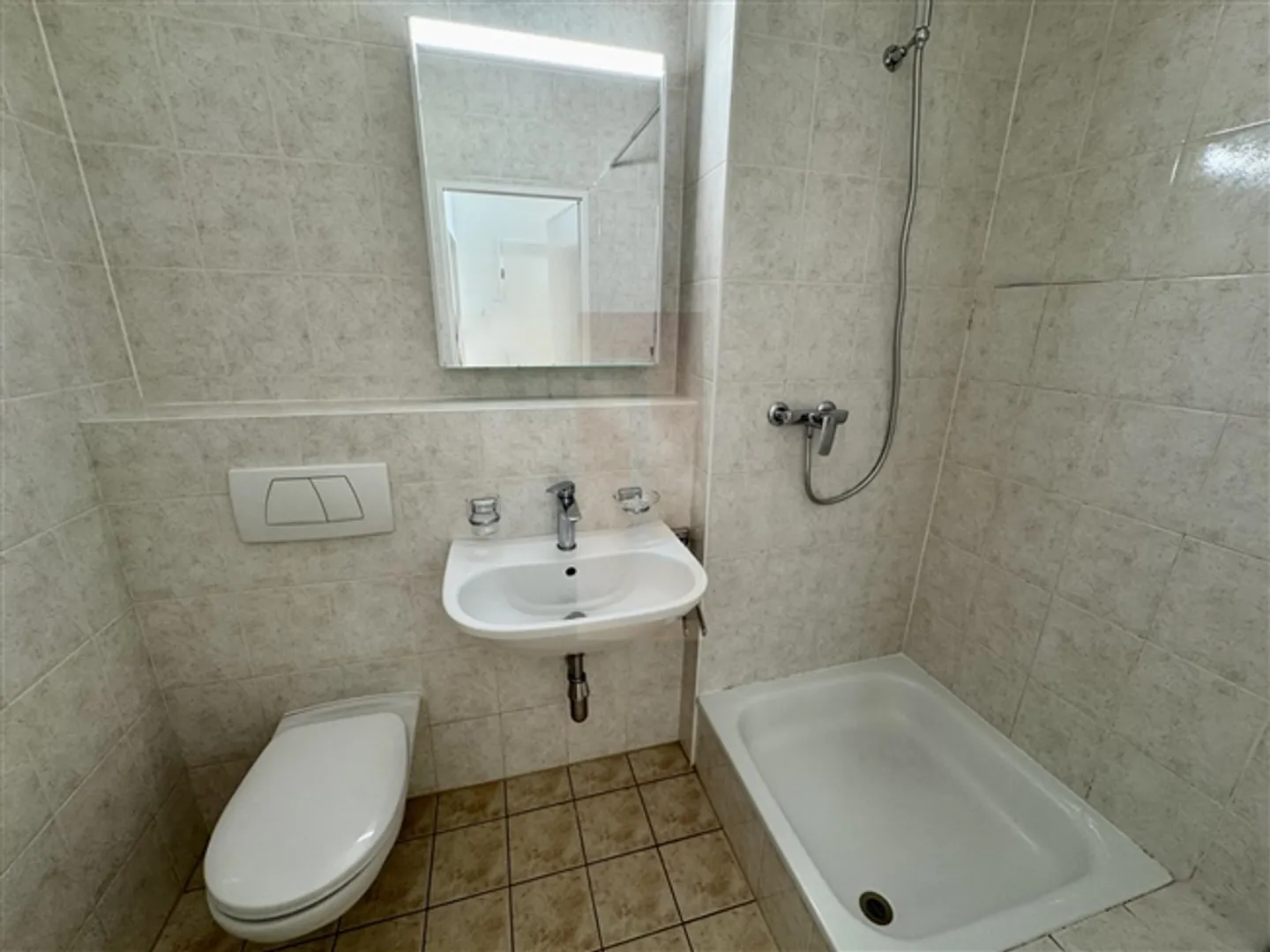 Beautiful Family Apartment Near International Organizations - Photo 11 of 13