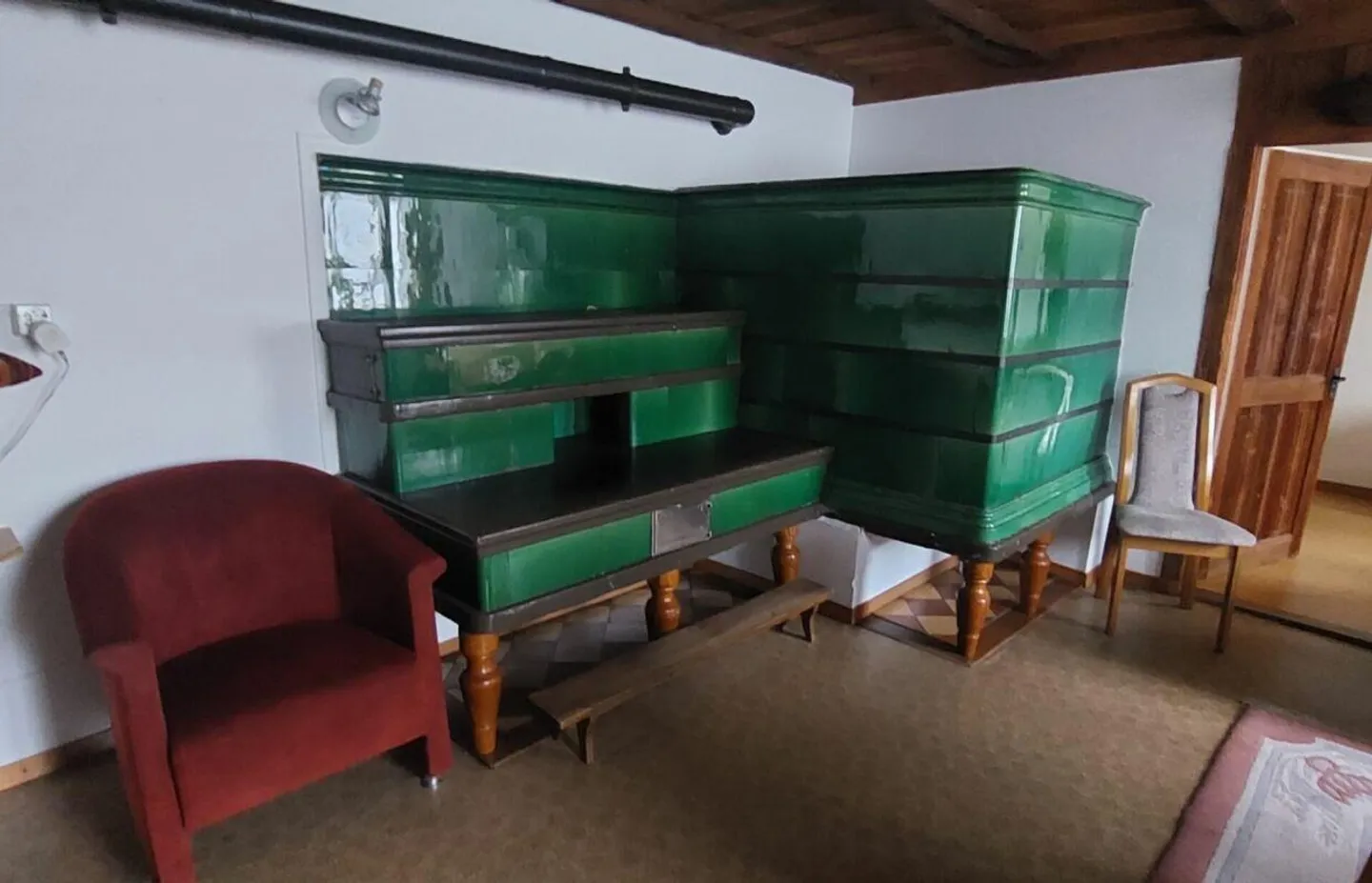 Farmhouse in Gansingen with potential - Photo 11 of 30