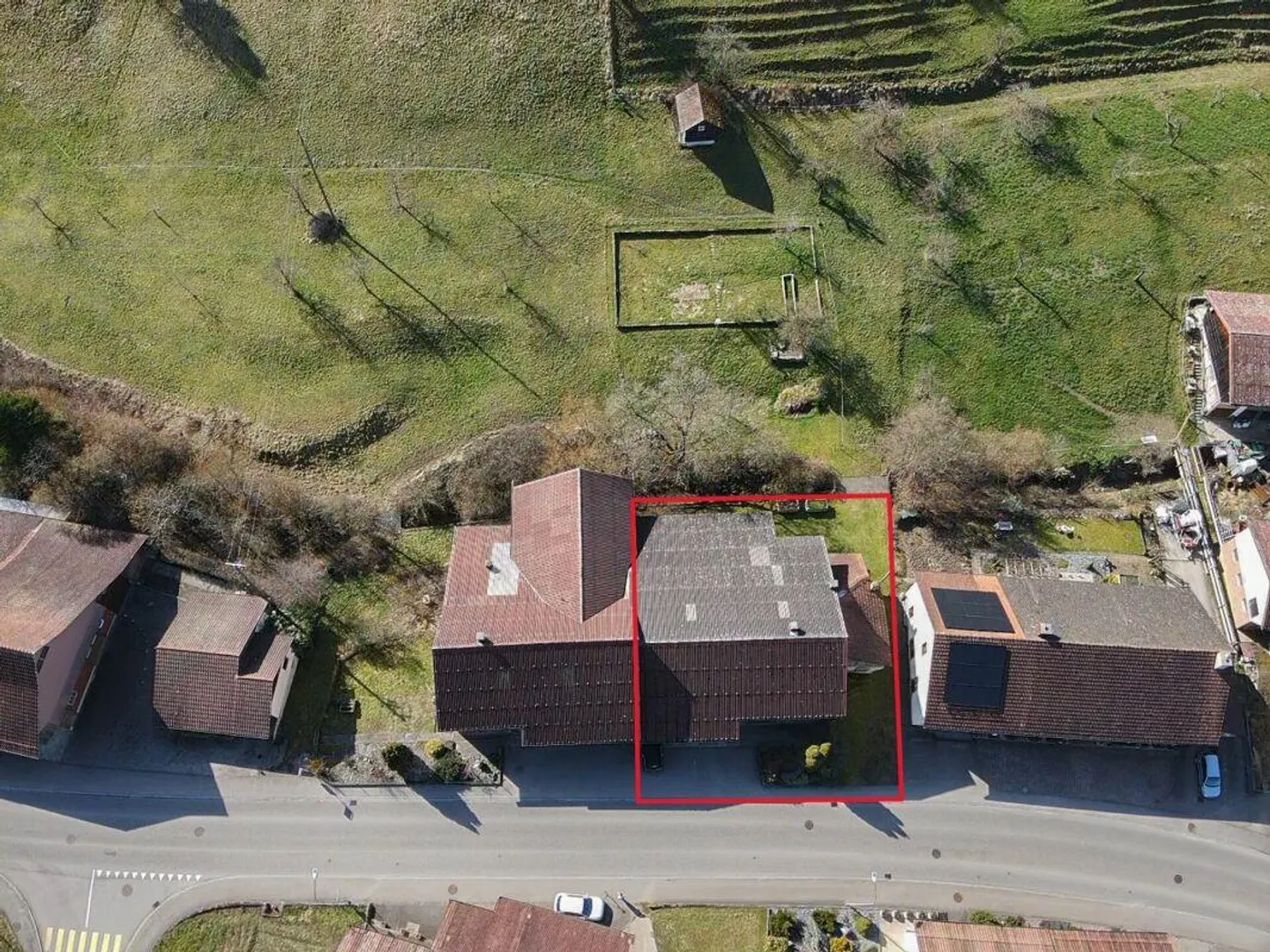 Farmhouse in Gansingen with potential - Photo 5 of 30