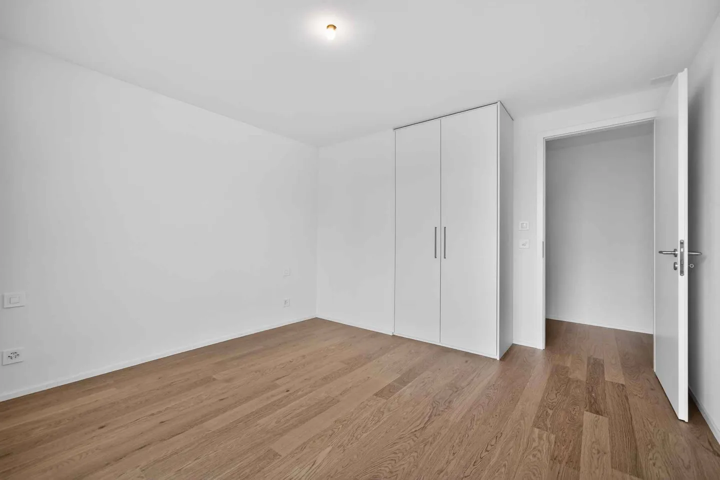 Apartment for rent - Photo 8 of 10