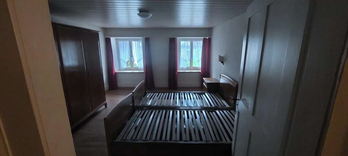 Farmhouse in Gansingen with potential - Photo 14 of 30