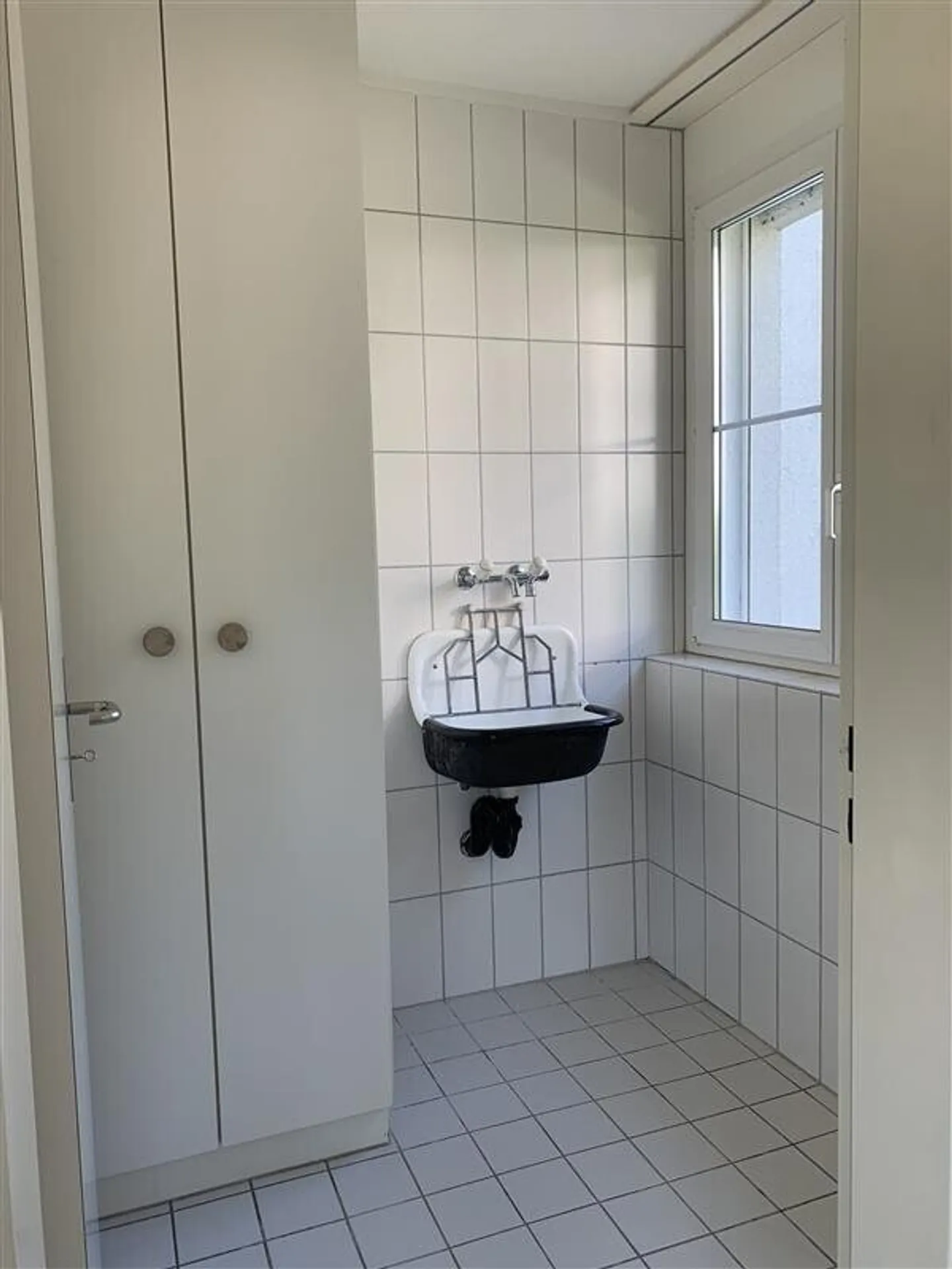 Espace commercial spacieux avec 61 m2 de salle principale - Photo 9 sur 12