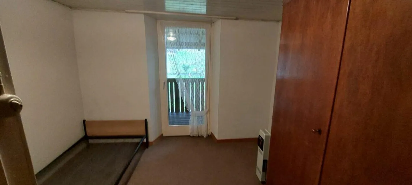 Farmhouse in Gansingen with potential - Photo 17 of 30