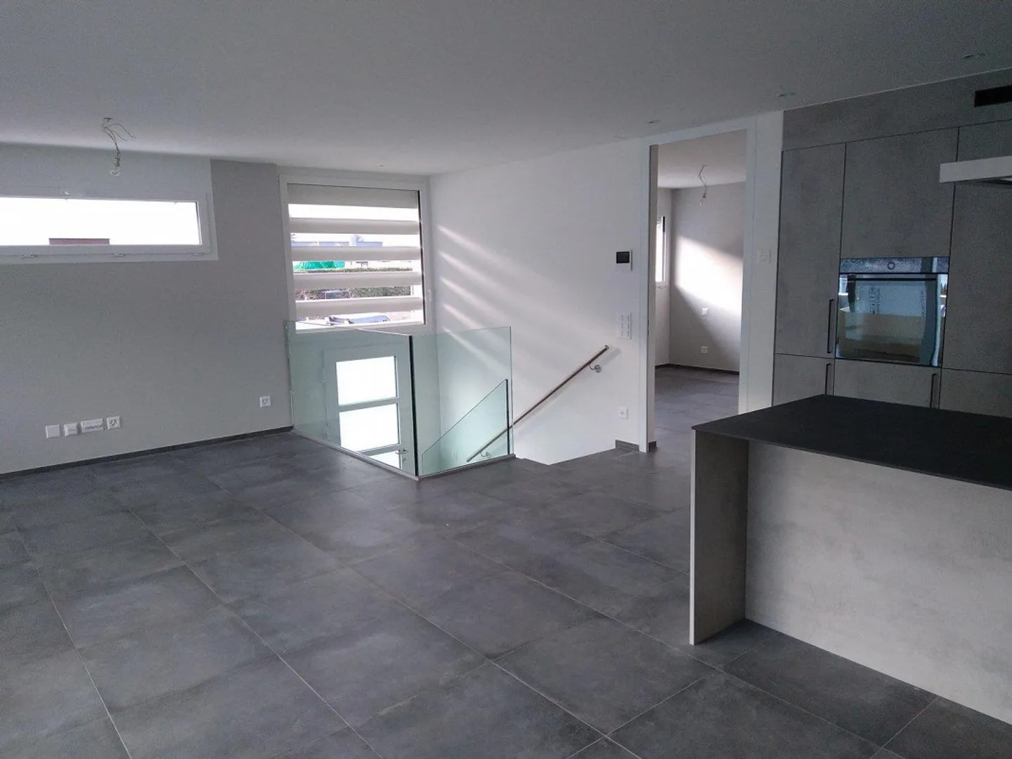 LOSONE - Neues Duplex-Apartement mit privatem Garten - Foto 3 von 10