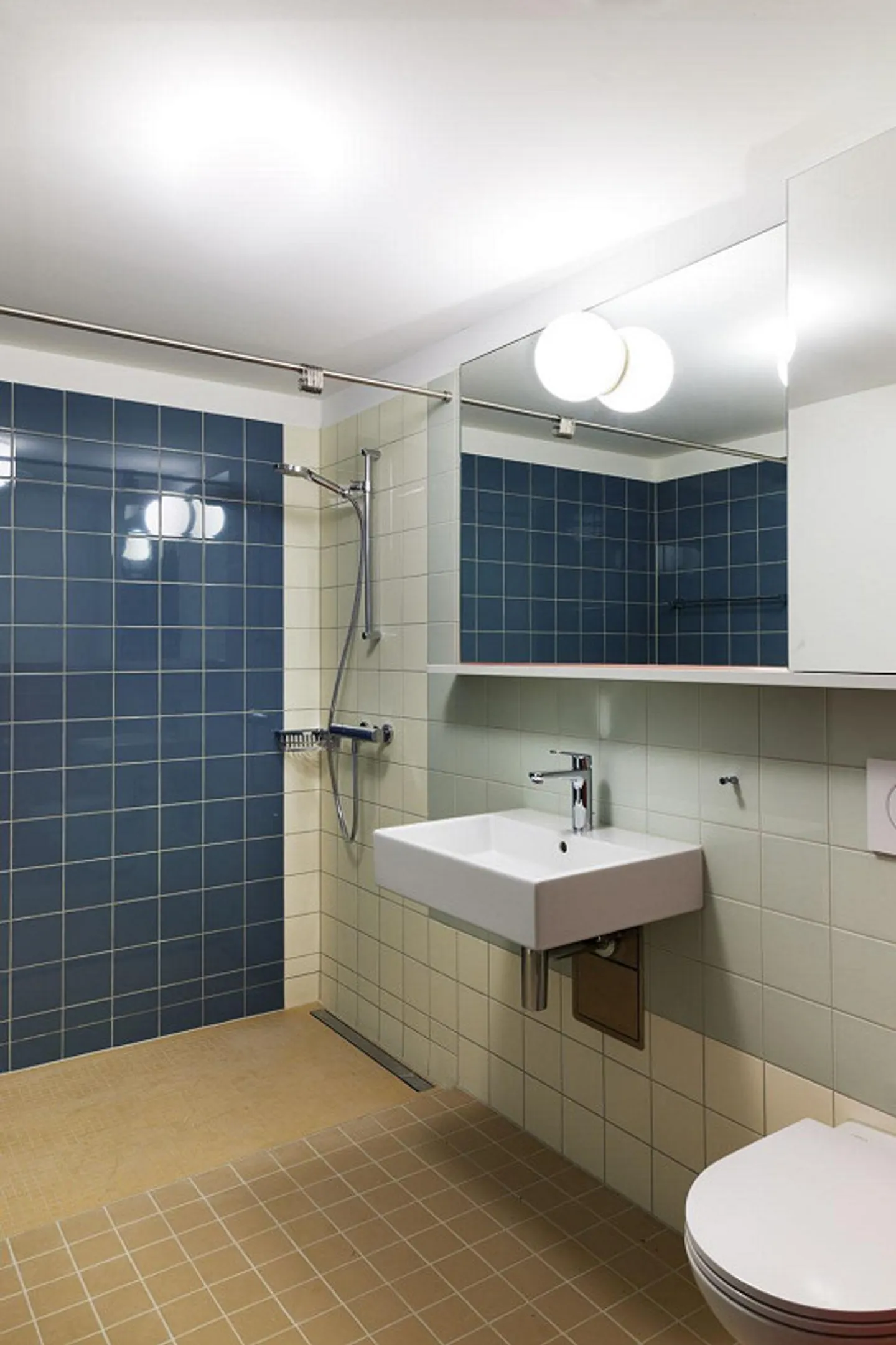 Charmante 2.5-Zimmer-Wohnung - Foto 7 von 7